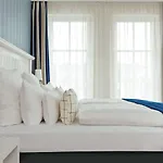 Steigenberger Grandhotel & Hotel 5*