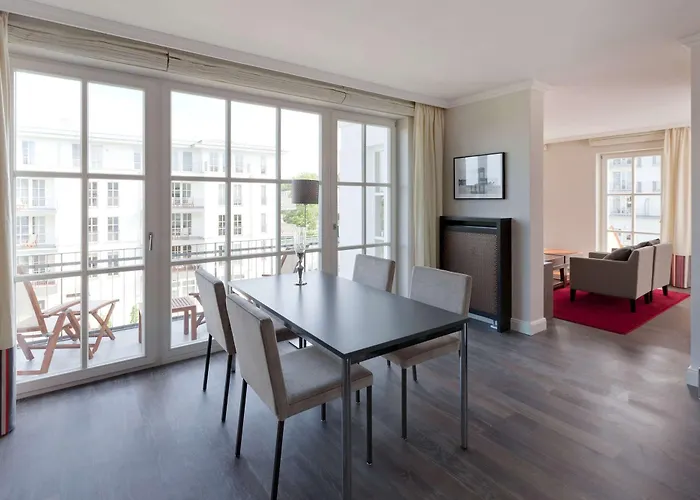 Steigenberger Grandhotel & מלון 5*